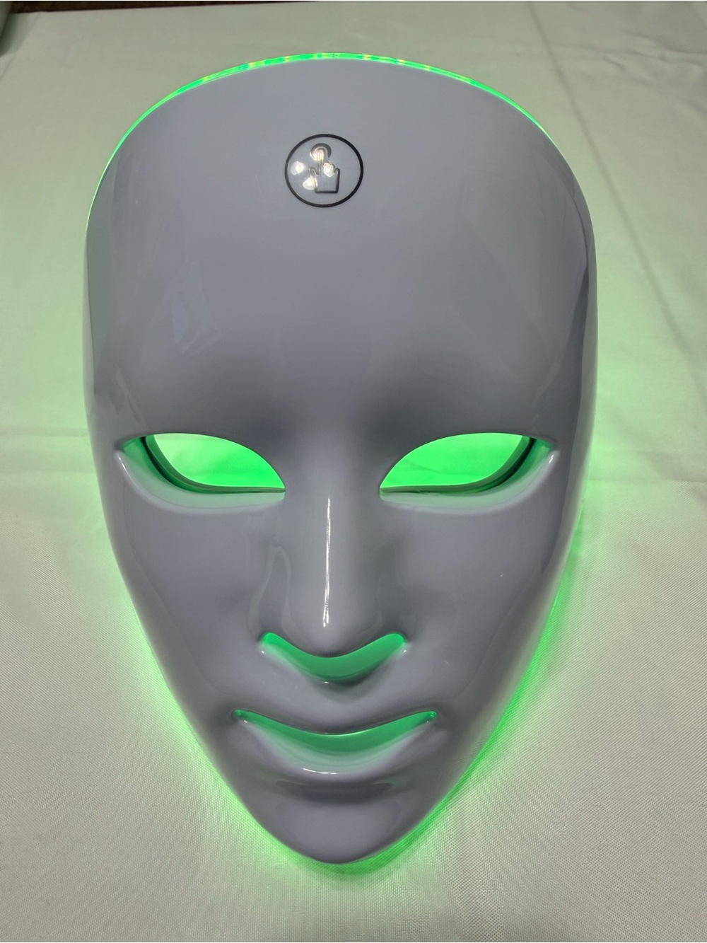 LED Light Therapy Face Mask in White - Picture 7 of 11